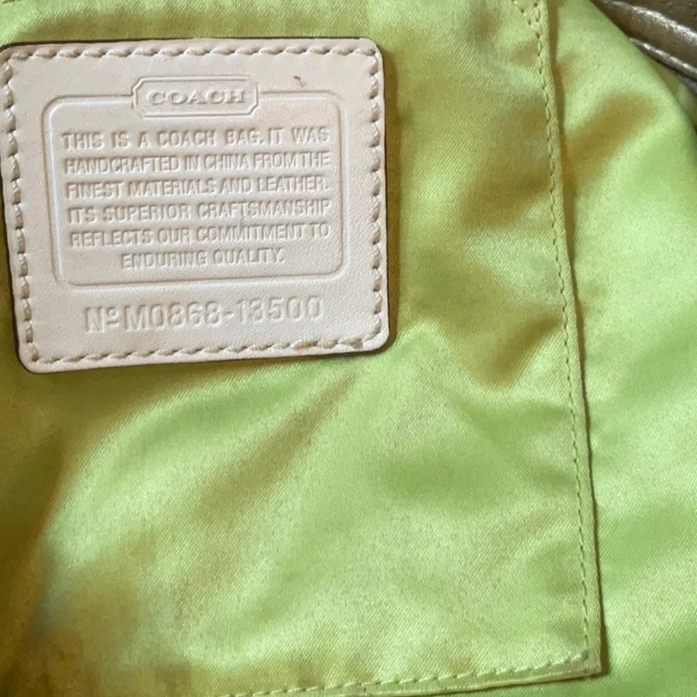 Awesome Coach gold hobo bag - Picture 8 of 14